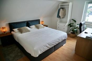 Modern 2.5 Bedroom Duplex Apartment near Messe, Airport, Arena, Düsseldorf (photo 3)