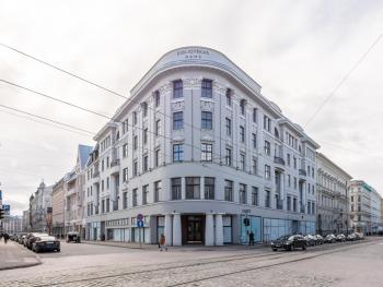 Quiet Former Library Studio by Innorental, Riga (foto 5)