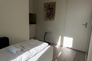 Cozy Urban Studio in the City BE31, Цюрих (фото 5)