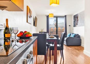 Chinatown - One Bed - Balcony - Secure Parking - Fast WIFI - Birmingham City Centre - 49A, Birmingham (fotografie 3)