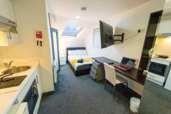 Spacious Comfortable studio near the university, Birmingham (photo 2)