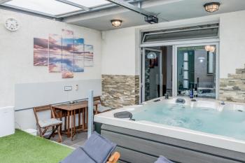 Apartment Slavica-New-With Jacuzzi, Split (zdjęcie 3)