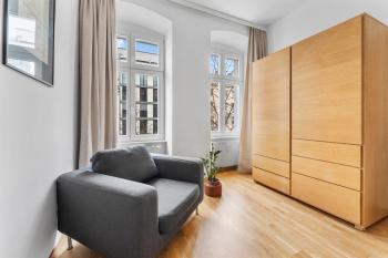 Stylish 120sqm Appartment in Berlin-Mitte, Berlin (photo 3)