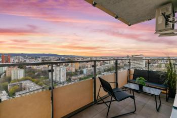 LAM City Jungle - SKY VIEW 21 FLOOR, Bratislava (fotografie 2)