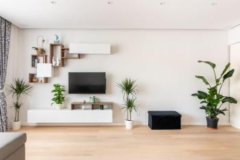 European heart 2-bedroom flat., Brussels (photo 2)
