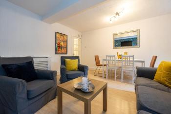 GuestReady - Charming haven in Knowledge Quarter, Liverpool (photo 3)