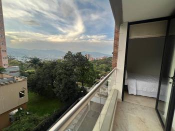 402 - Beautiful Apartament In Heart Of El Poblado, Medellín (fotografie 2)
