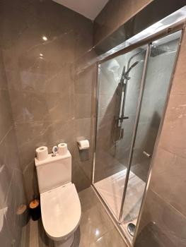 R4 - Newly Renovated Private Room with own kitchenette in a shared house - Selly Oak Birmingham, Birmingham (fotografie 5)