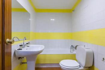 Vintage apartment on Plaza Castilla, Madrid, Madrid (photo 5)