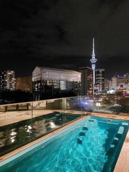 Rare park view gem, Auckland (photo 2)