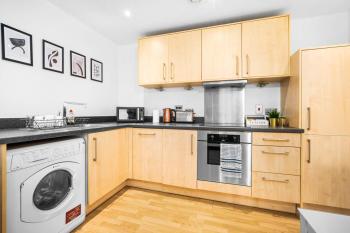 Beautiful City Centre - 1 Bedroom Apt with Secure Parking - Top Rated - 85CC, Birmingham (fotografie 4)