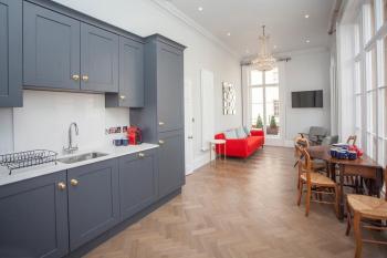 Beautiful City Centre Apartment - Bath, Bath (photo 5)