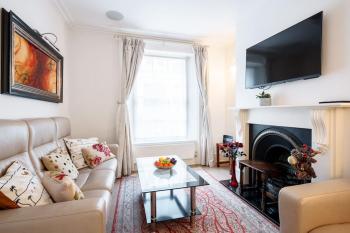 Spacious, Bright & Cosy ~ Ideal Victoria Location!, Londyn (zdjęcie 4)