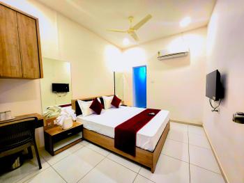 Hotel Near Me, Rajkot, Rajkot (Foto 2)