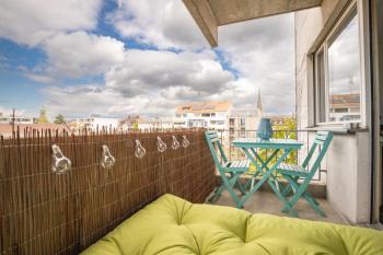 Bright Apartment with Balcony near Messe - Special BLUE TIGER Apartment, Basel, up to 4 guests, Basilea (foto 4)