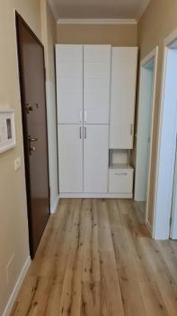 Family-friendly APT at 21 dhjetori w/Self Check-In, Tirana (photo 5)