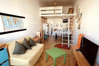 Bright Room in PBerg - Foosball - HomeOffice, Berlin (photo 2)