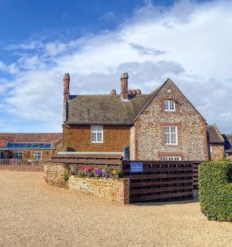 Caley Hall, Hunstanton (photo 2)