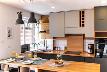 The Base - Bright 2BR, Near Old Town, Walk to Beach, Dubrovnik (photo 4)