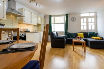Spectacular 3 Bed in Blackheath, London (photo 3)