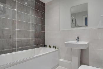 Lovely Riverside 2 Bed Apartment, Лидс (фото 4)