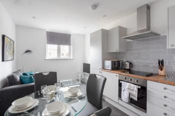 Cosy 1 Bed Apartment in Leeds, Лидс (фото 3)