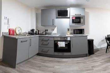 Contemporary 1 Bed Apartment in Central Liverpool, Liverpool (foto 3)