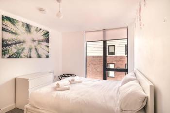 Spacious & Modern 1 Bed Apartment Manchester, Manchester (photo 4)