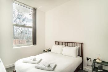 Modern 2 Bed Apartment in Waterloo Liverpool, Liverpool (photo 4)