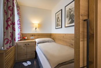 Chesa Valese by Sisters Zermatt, Церматт (фото 4)