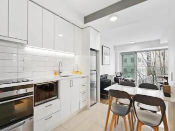 Central Modern Apt with Working Space Zodiak Stays, Auckland (zdjęcie 2)