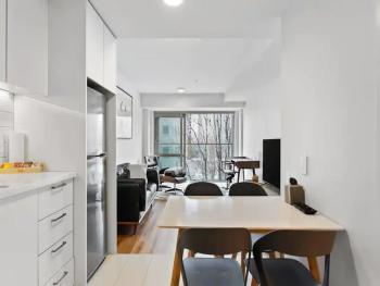 Central Modern Apt with Working Space Zodiak Stays, Auckland (zdjęcie 4)