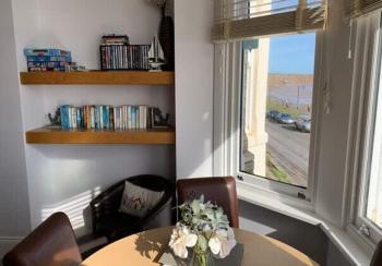 Apartment 14, The Moorings - Beachfront & panoramic sea views, Filey (zdjęcie 4)