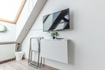 10-Min Walk to Hauptbahnhof, Cozy Private Rooms with AC, TV & WIFI, Vídeň (fotografie 5)