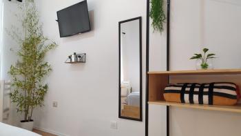 Beautiful modern studio in Bllok, Tirana (photo 4)