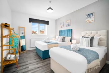 Stylish Apartment - Cradley Heath - Pet Friendly - Parking - Netflix 2MH, Birmingham (foto 2)