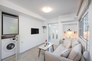 Yiamarin, Istron (photo 3)