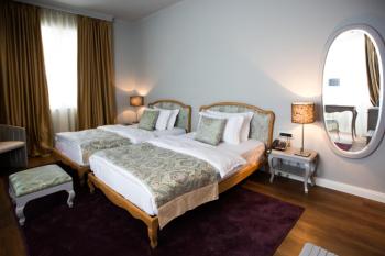 Classic Hotel, Тирана (фото 5)