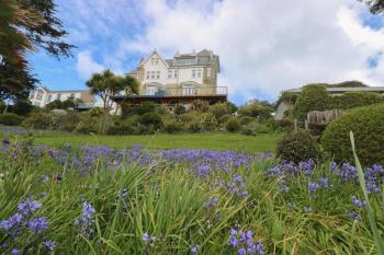 The Tower, 5 Corisande Manor, Newquay (photo 2)