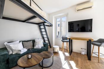 34 BORNIOL - Bel appartement rénové avec mezzanine Cannes, Cannes (fotografie 3)