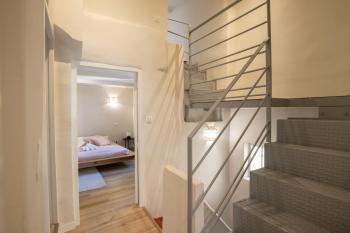 Le Triplex - 8 pers - Hypercentre - Wifi, LʼIsle-sur-la-Sorgue (photo 2)