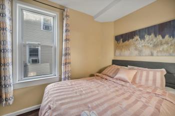 3336 Storer 1 Bedroom 2, Cleveland (photo 2)