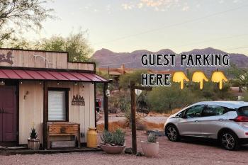 Western Tinyhouse, Ready For Summer Fun!, Apache Junction (foto 3)