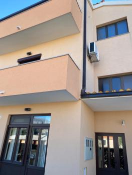 Koko, Split (photo 2)