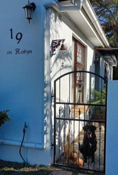 19 on Robyn, Durbanville (photo 5)