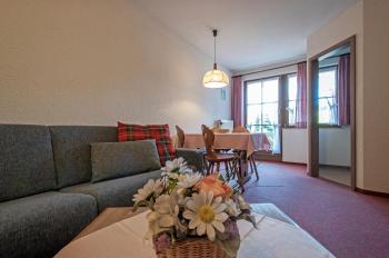 Apartment 05 - Ferienresidenz Roseneck, 2 Schlafzimmer, mit Schwimmbad in Todtnauberg bei Feldberg, Todtnauberg (Foto 2)