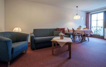 Apartment 05 - Ferienresidenz Roseneck, 2 Schlafzimmer, mit Schwimmbad in Todtnauberg bei Feldberg, Todtnauberg (Foto 5)