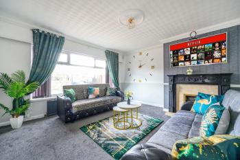 *328OL* For your relaxed & Cosy stay + Parking, Лидс (фото 2)