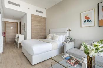 Frank Porter - Studio One, Dubaj (fotografie 4)