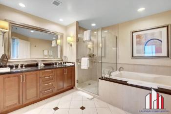 MGM Signature-36-603 Strip View Jacuzzi Studio, Las Vegas (foto 4)